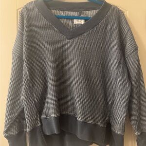 AE Big Hug V-Neck Waffle Sweatshirt